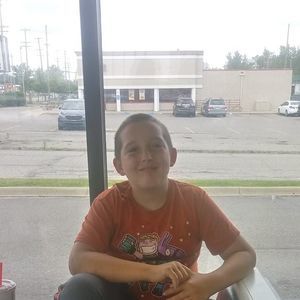 Meet your Posher, Raymond